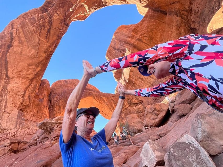 Moab: Arches National Park Sightseeing Tour - Booking flexibility and practical details