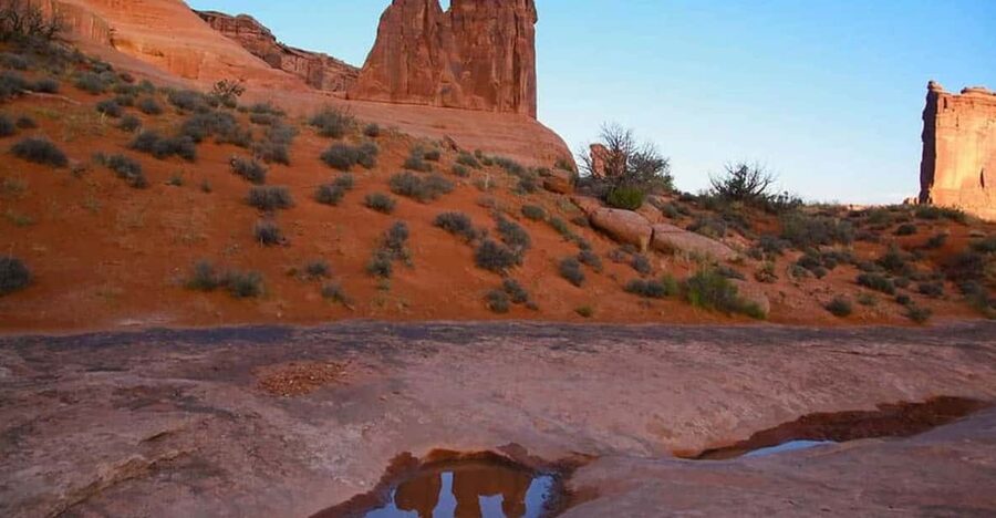 Moab: Arches National Park Sunset Tour - Why sunset makes this four-hour Arches tour special