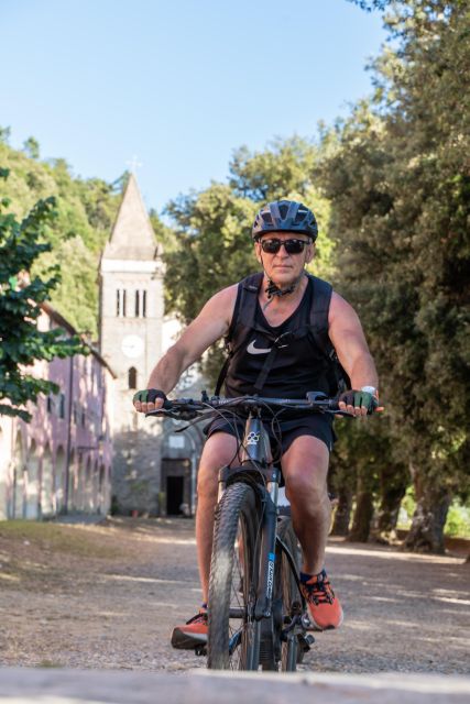 Monterosso al Mare: Cinque Terre National Park E-Bike Tour - The sanctuary stop at Nostra Signora di Reggio