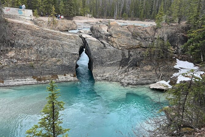 Moraine and Lake Louise with Yoho National Park Private Tour - Castle Mountain and the Bow River from the road