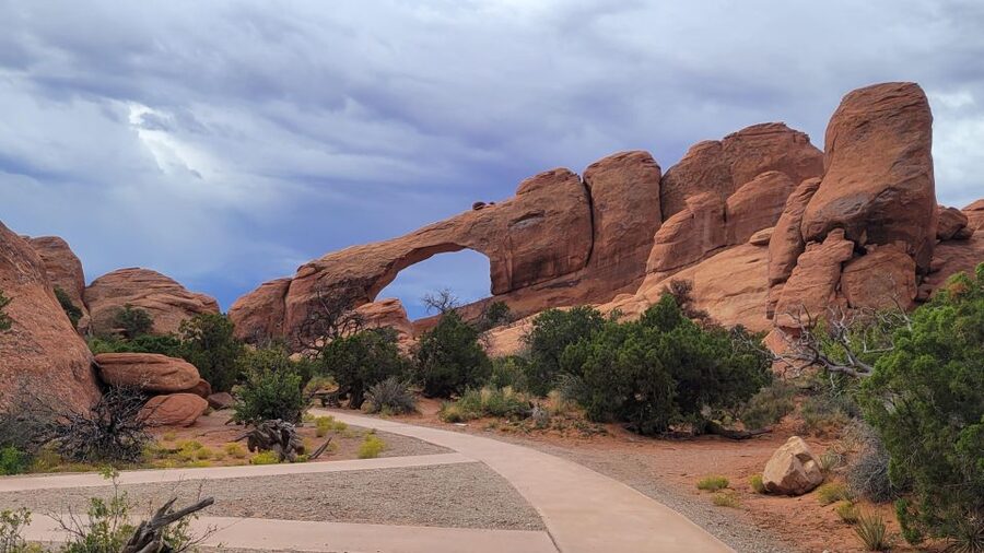 Morning Arches National Park 4x4 Tour - The Windows Section closes the main route