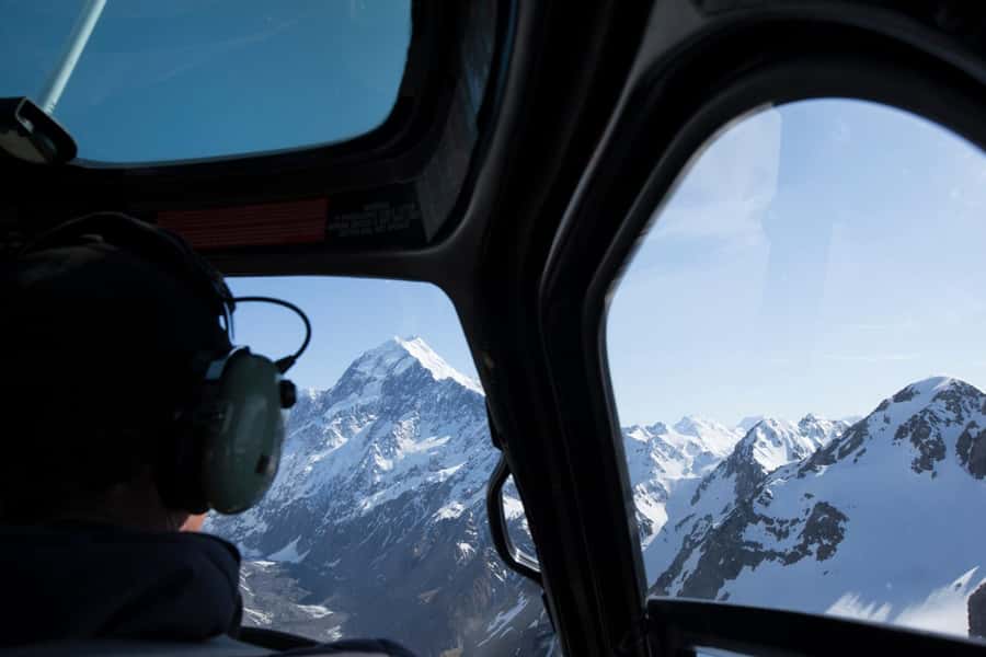 Mount Cook: Tasman Glacier & National Park Scenic Flight - The Tasman Glacier snow landing