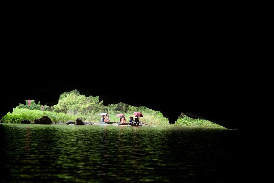 Mua Caves, Tam Coc, and Cuc Phuong National Park 2-Day Tour - The Cave of Prehistoric Man