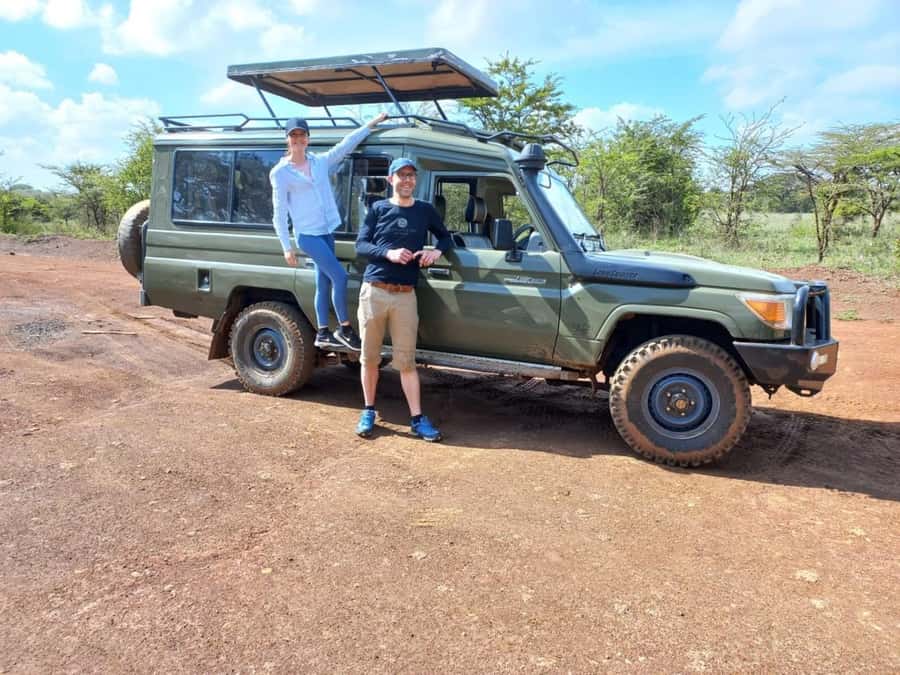 Nairobi: Nairobi National Park Half-Day Game Drive - What to pack for a practical safari