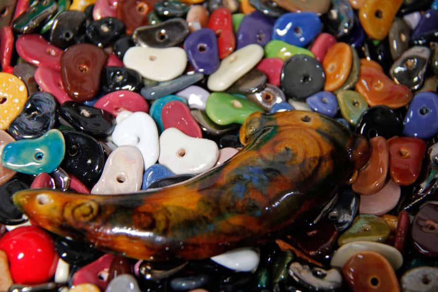 Nairobi: National Park, Elephant Orphanage & Giraffe Center - Kobe Beads adds a human side to the day