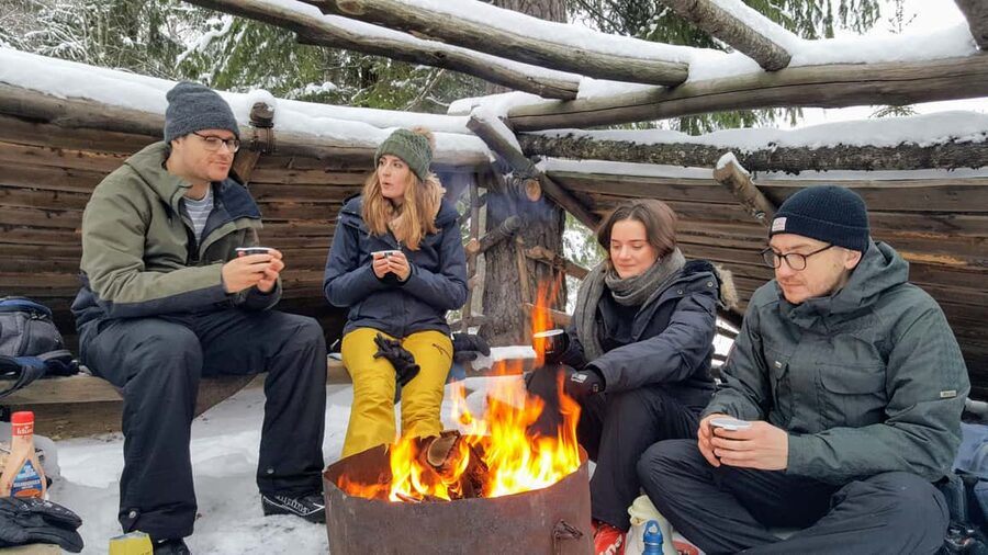 Oslo: Wilderness Skiing Tour with Lunch by the Fire - From Krokhol parking area into Østmarka