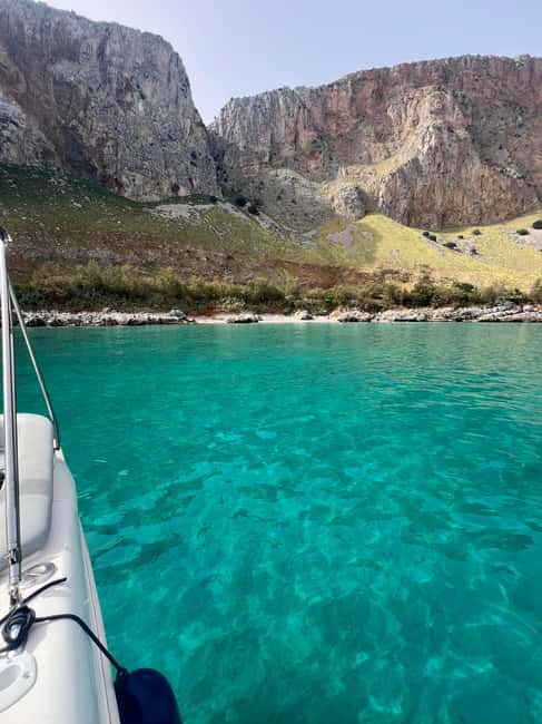 Palermo: Mondello Boat Tour and Nature Reserve with Snacks and Drinks - Mondello Beach from the sea