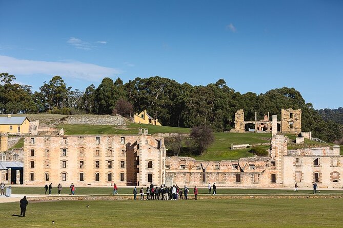 Port Arthur Full-day Guided Tour with Harbour Cruise and Tasman National Park - Richmond Bridge makes an easy first stop