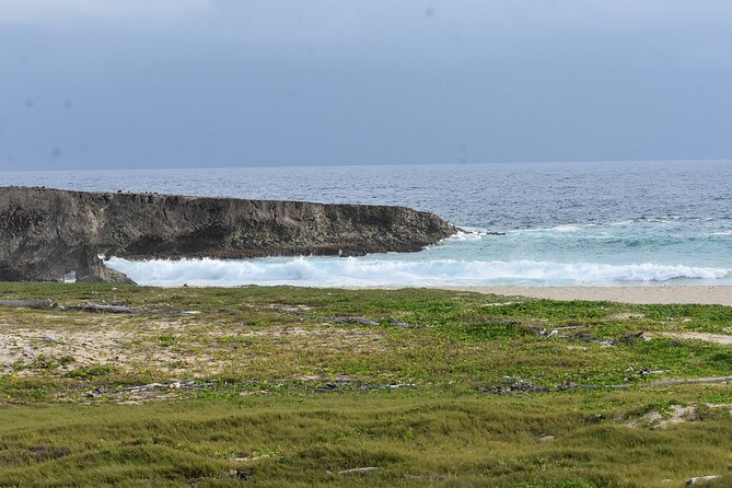 Private Aruba National Park Hiking & Natural Pool Swimming - Reaching Conchi Natural Pool before the crowds