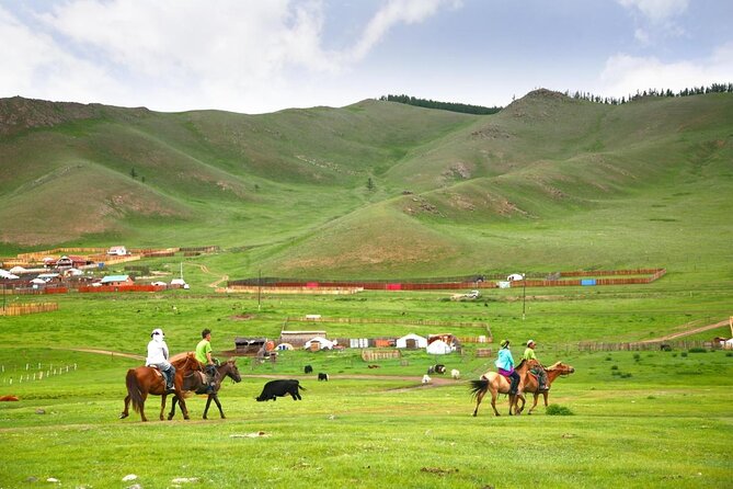 Private Day Tour: Terelj National Park and Genghis Khan Statue - Key points to know before you book