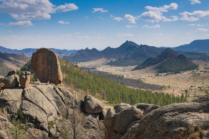Private Day Tour: Terelj National Park and Genghis Khan Statue - Entering Gorkhi-Terelj National Park