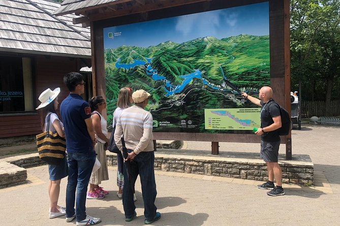 Private experience of Rastoke and Plitvice Lakes from Zagreb - From Zagreb to Karlovac, with Croatia explained along the way