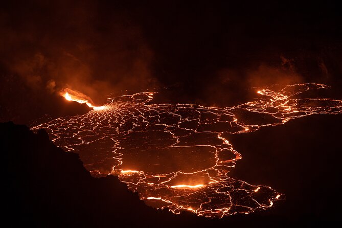Private - Hawaii Volcanoes NP and Black Sand Beaches Tour - Key points to know before booking