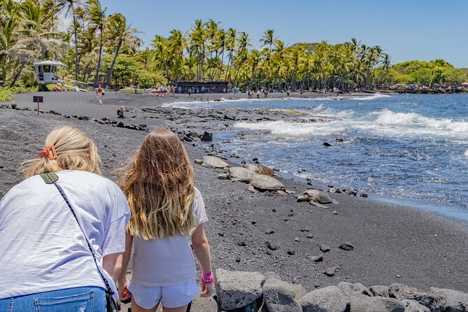 Private - Hawaii Volcanoes NP and Black Sand Beaches Tour - Punaluʻu Black Sand Beach shows Hawaii’s volcanic edge