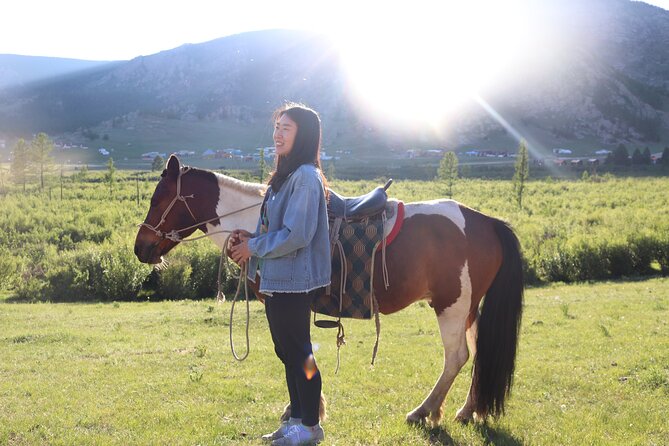 Private Tour drive to Chinggis Khan Statue & Terelj National Park - Lunch choices from roadside food to a tourist camp