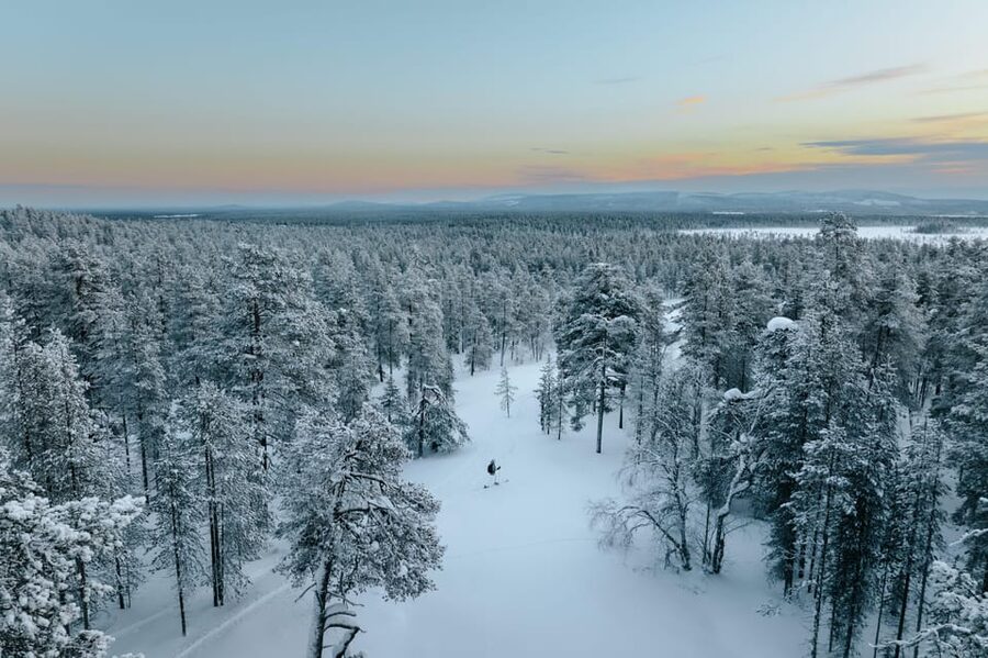 Pyhätunturi: Try Wilderness Skiing in Finnish Lapland - A quiet pace with room for the Arctic