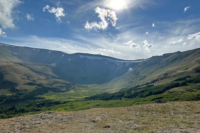 Retractable Glass Top Tour in Rocky Mountain National Park - A break at the 11,796-foot Alpine Visitors Center