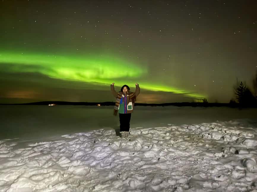 Rovaniemi:Northern Lights Hunt in Lapland Wilderness - Taking pictures of the aurora