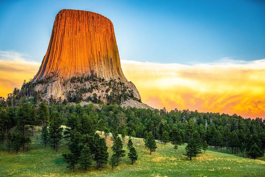 Salt Lake City: Yellowstone National Park 6-Day Tour - Guides, language, and the ride itself