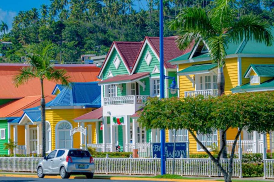 Samana: Los Haitises National Park & Cayo Levantado Tour - Cruising through Los Haitises by catamaran or boat