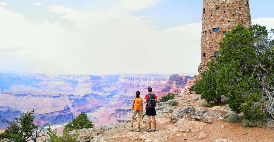 Scottsdale: Grand Canyon National Park and Sedona with Lunch - The drive north with Cody’s Arizona stories