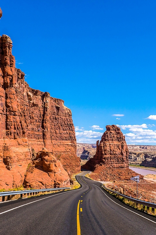 Scottsdale: Grand Canyon National Park and Sedona with Lunch - Exploring Uptown Sedona