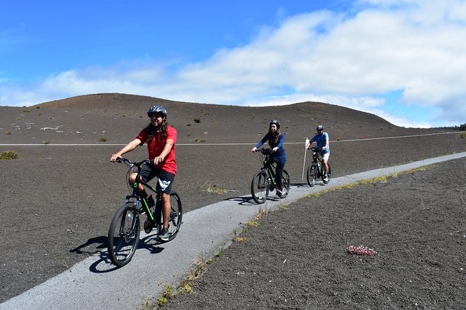 Self-Guided GPS Audio E-Bike Tour Hawaii Volcanoes National Park - Keanakakoi Crater Overlook by Bike