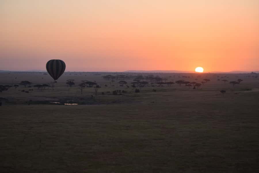 Serengeti National Park: Balloon Safari at Dawn - The Serengeti before sunrise