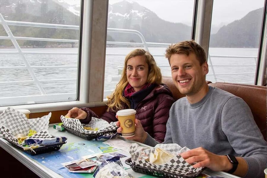 Seward: Captain's Choice Kenai Fjords National Park Tour - Lunch, seating, and seven hours onboard