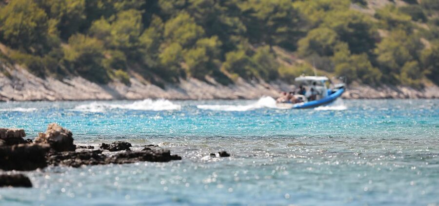 Sibenik: Full-Day Kornati National Park Boat Tour - A final pause in Prvic Luka