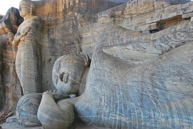 Sigiriya Rock or pidurangala and Polonnaruwa and National Park - Who will enjoy this day most?