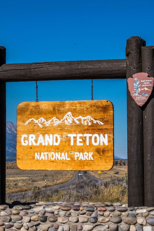 SLC:Grand Teton and Yellowstone National Park Multi-Day Tour - Should you book it?
