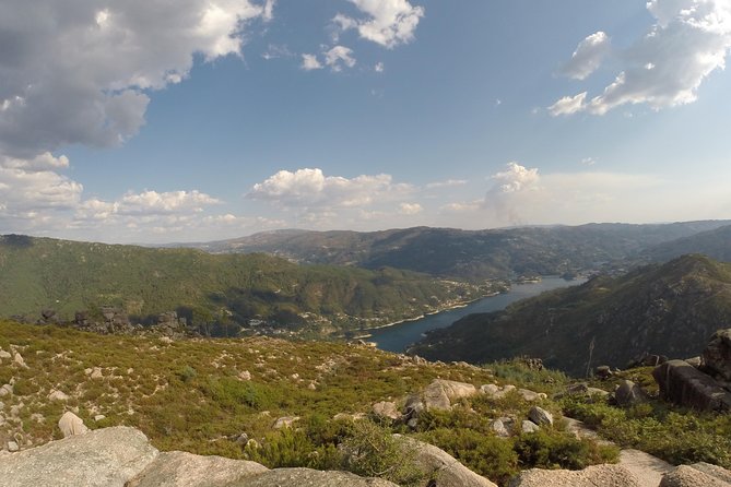 Small Group Geres National Park Full Day with picnic from Porto - Physical demands, group size, and comfort