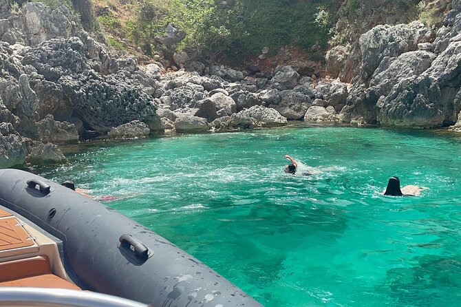 Speed Boat Tour to National Park and Grama Bay - Grama Bay and the marks left by sailors