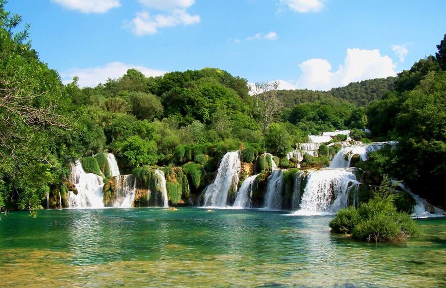Split/Trogir: Krka National Park Day Trip with Wine Tasting - The two-hour park visit and how to use it