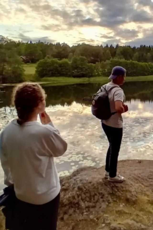 Stockholm: Sunset Hike in Tyresta National Park with Meal - What the guides add to the walk