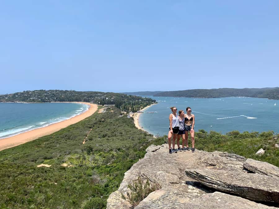 Sydney: Northern Beaches and Ku-ring-gai National Park Tour - Narrabeen and Sydney’s surfing culture