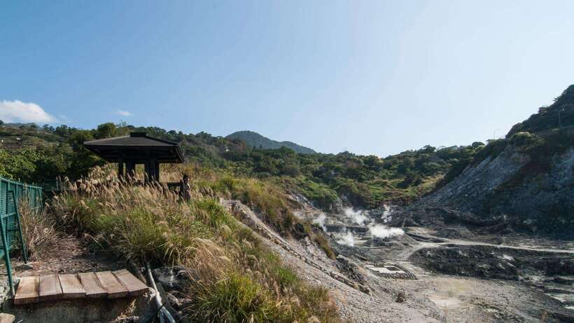 Taipei: Yangmingshan National Park Half-Day Tour - Why Yangmingshan makes a good half-day escape