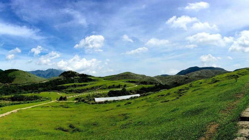 Taipei: Yangmingshan National Park Half-Day Tour - Xiaoyoukeng, where the mountain still breathes