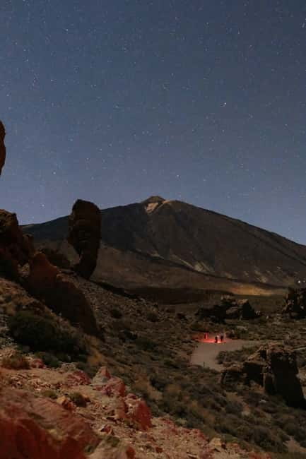 Tenerife: Stargazing Walk in Teide National Park - Group size, language, and the pace of the evening