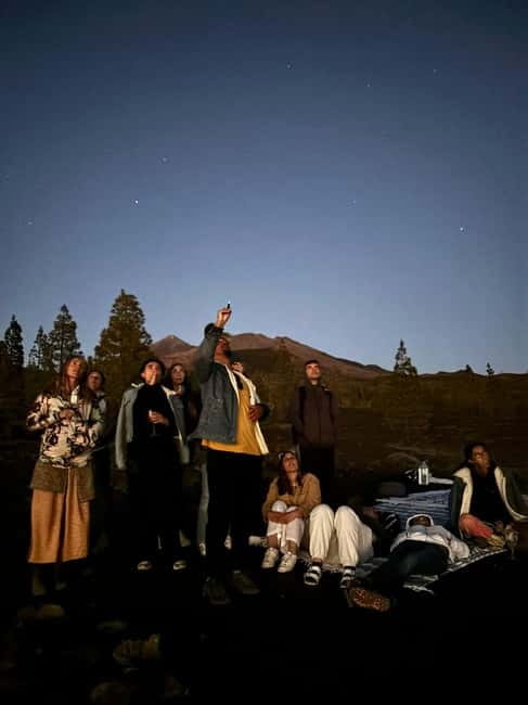 Tenerife: Teide National Park Sunset Picnic and Stargazing - Roque García: Teide’s first great photo stop
