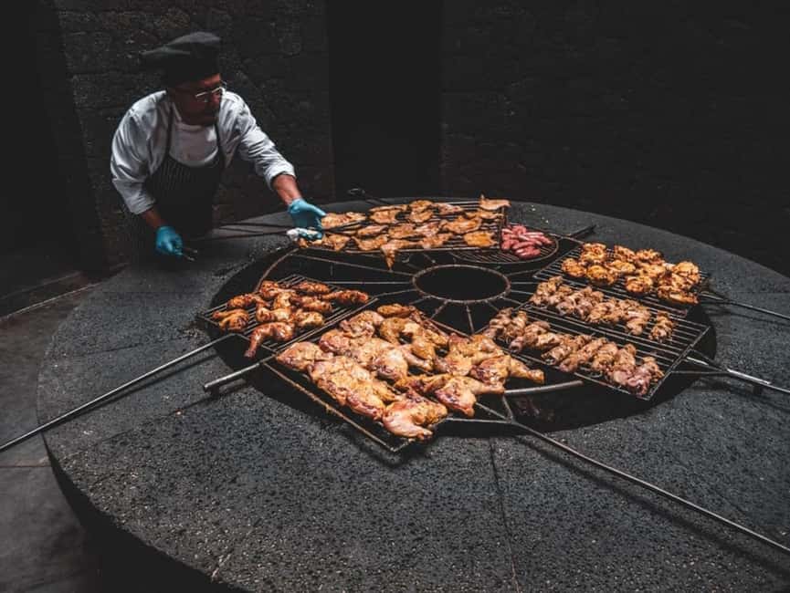 Timanfaya National Park: Evening Tour with Volcano Dinner - Timanfaya after the crowds have gone