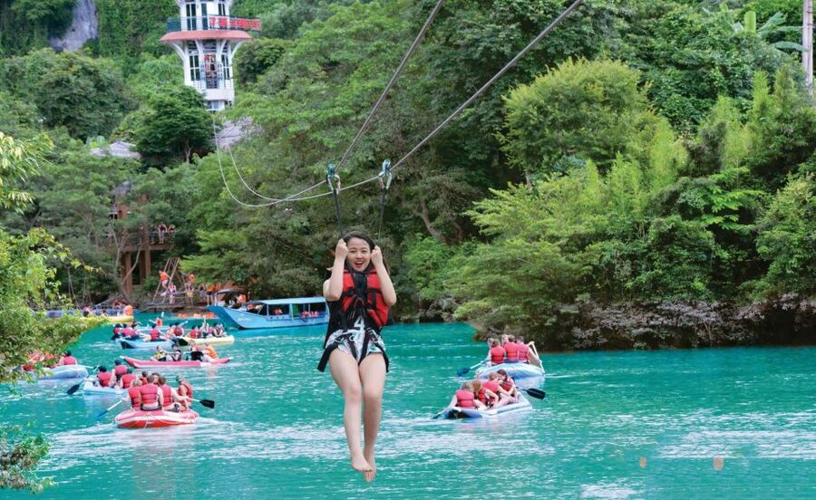 Tour Phong Nha-Ke Bang National Park 2 days 1 night - A night near Phong Nha Cave