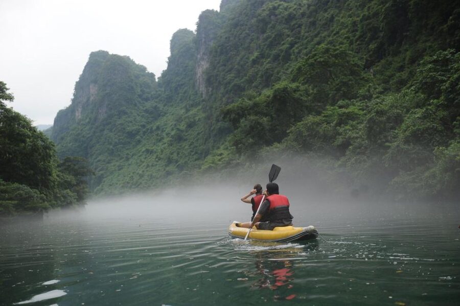 Tour Phong Nha-Ke Bang National Park 2 days 1 night - Morning boat ride through Phong Nha Cave