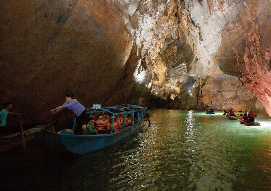 Tour Phong Nha-Ke Bang National Park 2 days 1 night - Who should book this experience?
