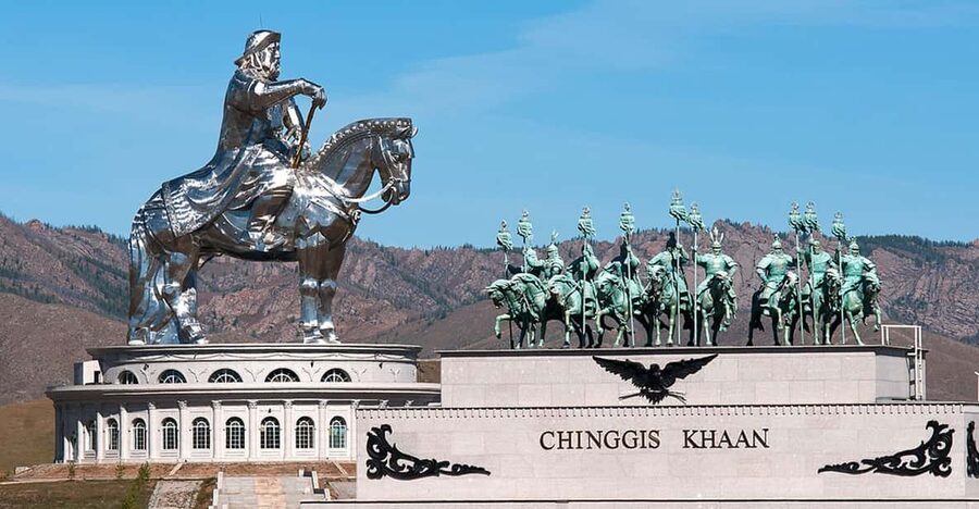 Ulaanbaatar: Chinggis Khan Statue and National Park Day Trip - Key points at a glance