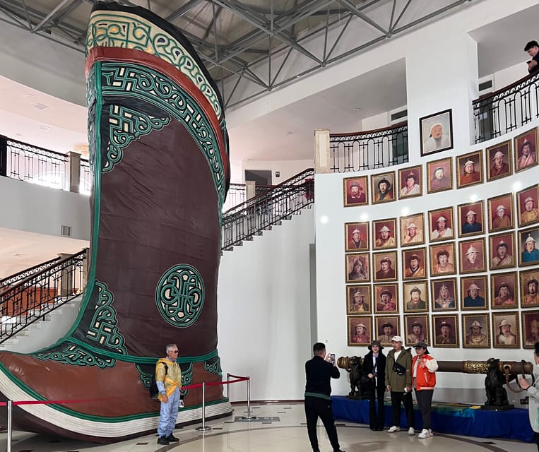 Ulaanbaatar: Chinggis Khan Statue and National Park Day Trip - A ger lunch that adds local flavor