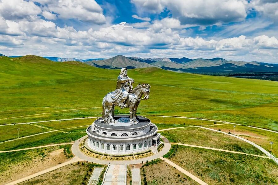 Ulaanbaatar: Chinggis Khan Statue and National Park Day Trip - Terelj National Park and the shape of Turtle Rock