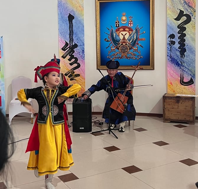 Ulaanbaatar: Chinggis Khan Statue and National Park Day Trip - Who should book this day trip