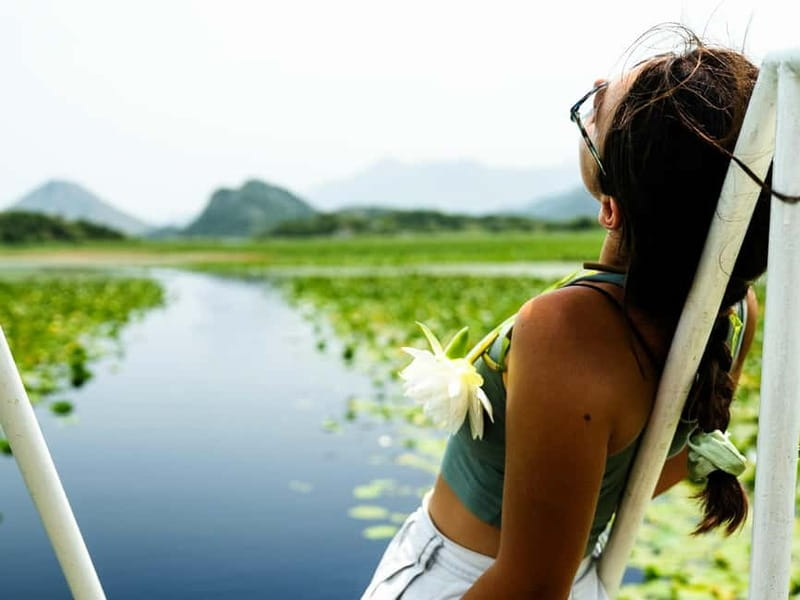 Virpazar: Skadar Lake National Park Boat Tour & Karuč Visit - Birds, lilies, and the three low islands
